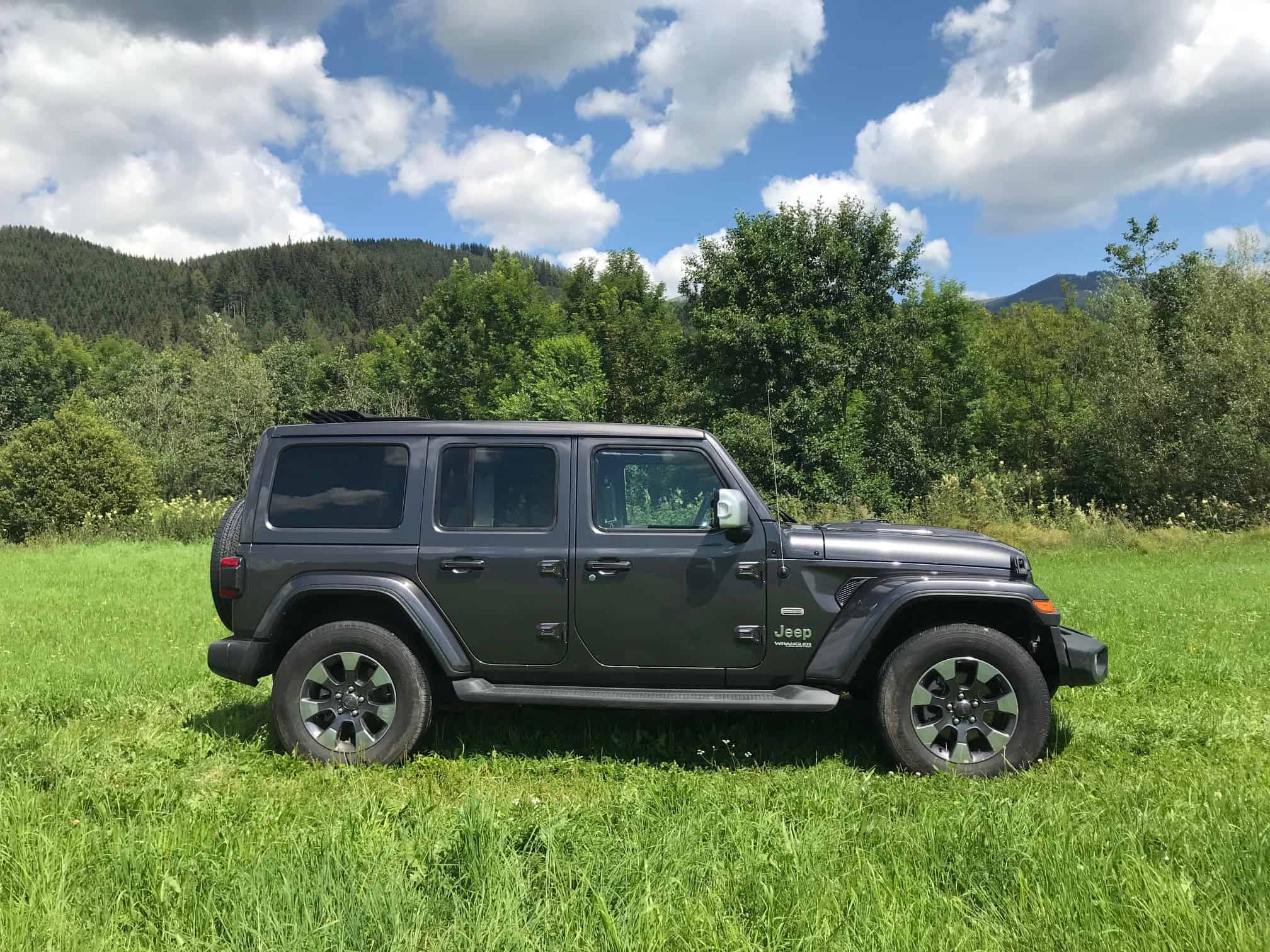 Sample vehicle side view